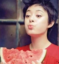 娱乐圈吃瓜紫薇星,揭秘明星背后的“瓜田”故事